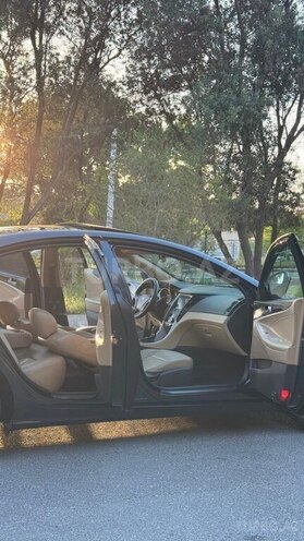 Hyundai Sonata-10