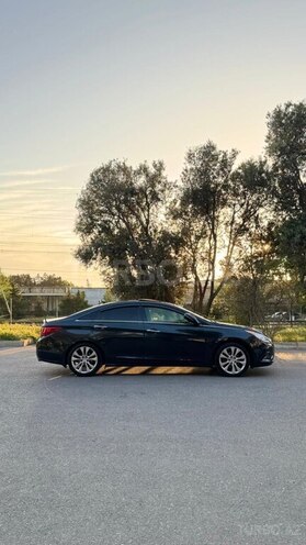 Hyundai Sonata-7