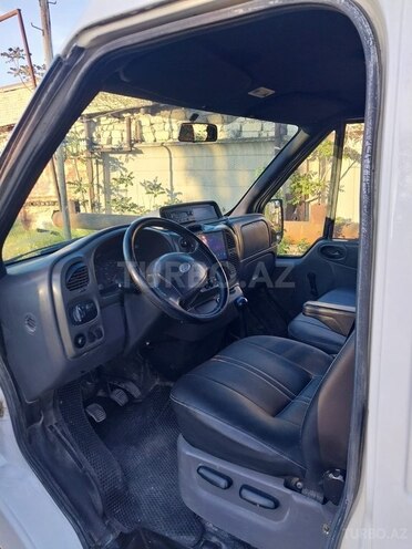 Ford Transit-7