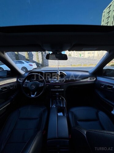 Mercedes E 200-5