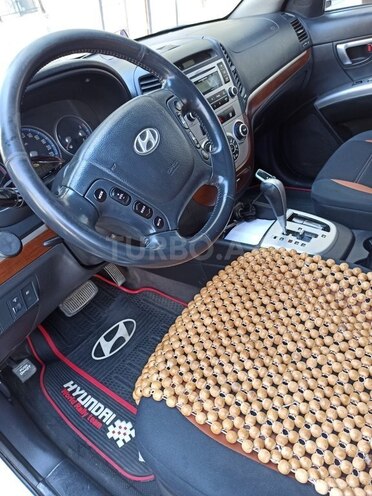Hyundai Santa Fe-9