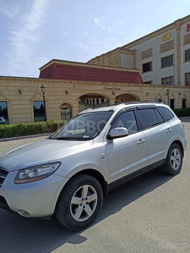 Hyundai Santa Fe-3