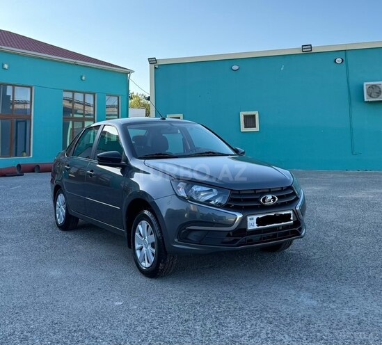 LADA (VAZ) Granta-1