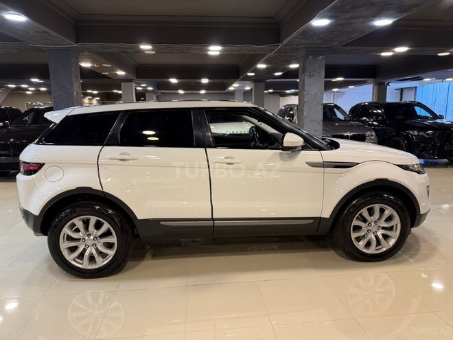 Land Rover RR Evoque-5