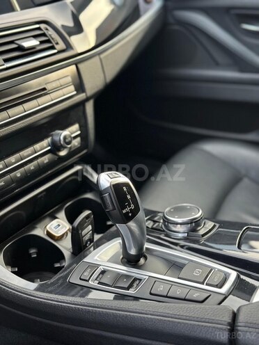 BMW 520d-11
