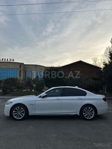 BMW 520d-8
