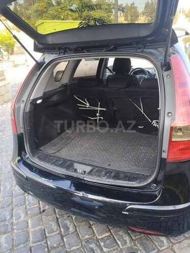 Hyundai i30-8