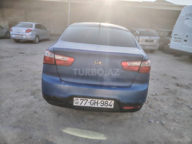 Kia Rio-2