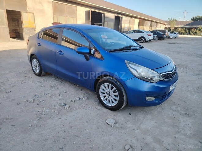 Kia Rio-4