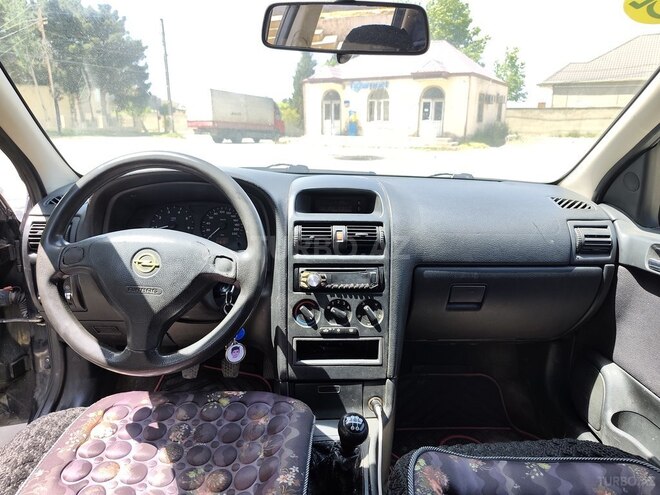 Opel Astra-3
