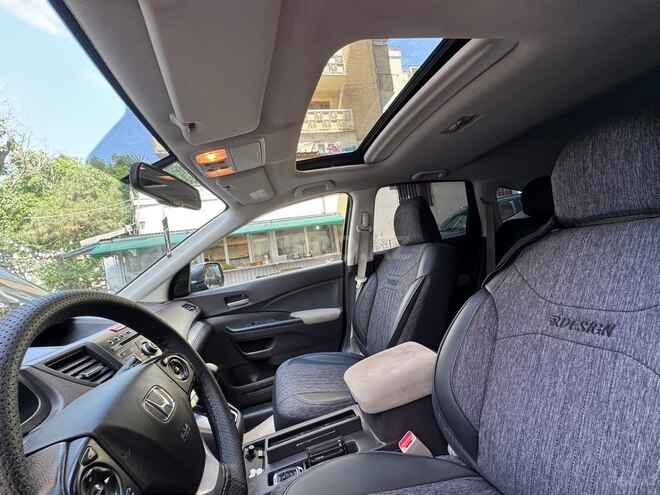 Honda CR-V-9