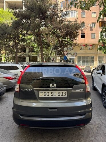 Honda CR-V-6