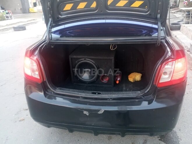 Kia Rio-4