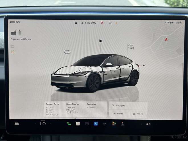Tesla Model 3-10