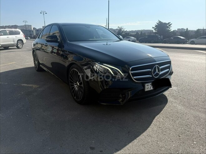 Mercedes E 300-2