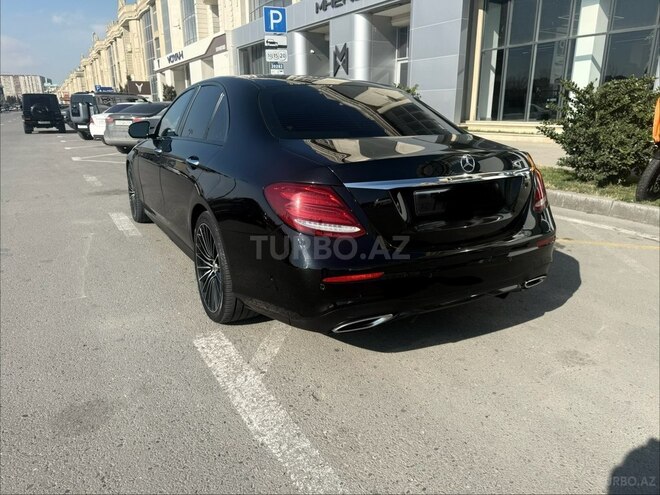 Mercedes E 300-6