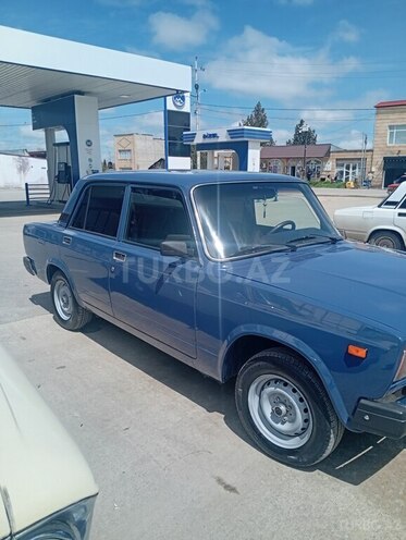 LADA (VAZ) 2107-4