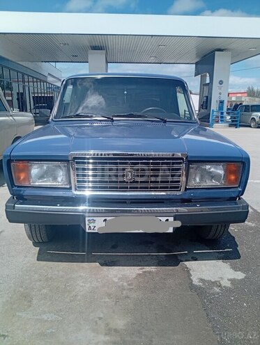 LADA (VAZ) 2107-1