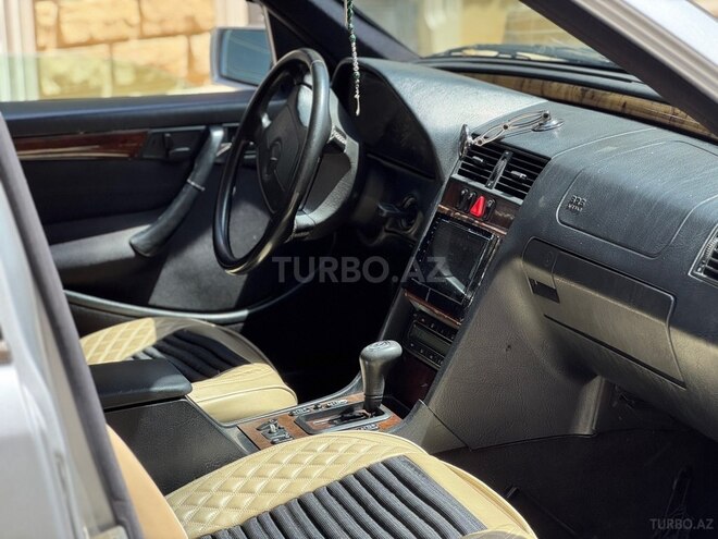 Mercedes C 240-15