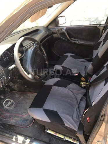 Opel Astra-5