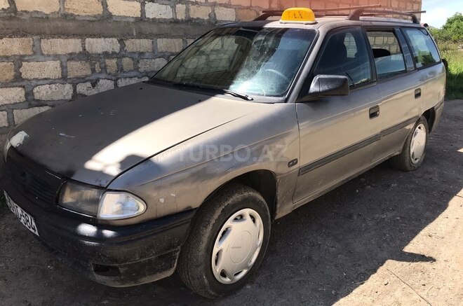 Opel Astra-1
