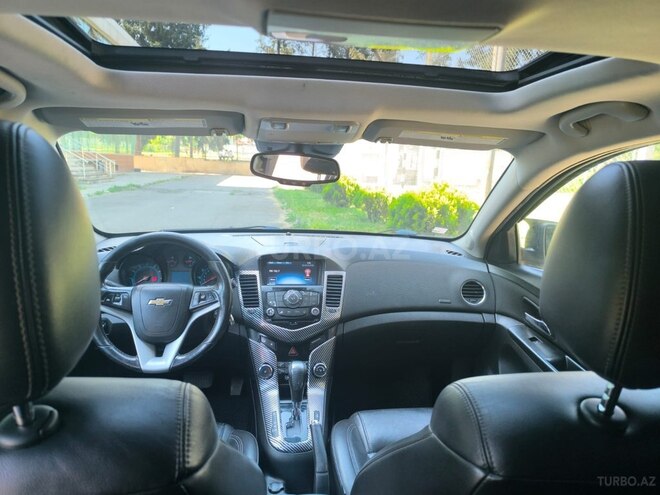 Chevrolet Cruze-8