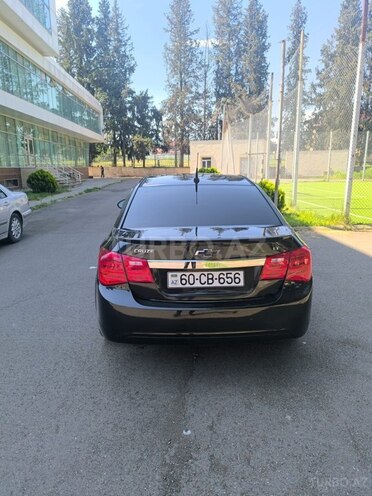 Chevrolet Cruze-4