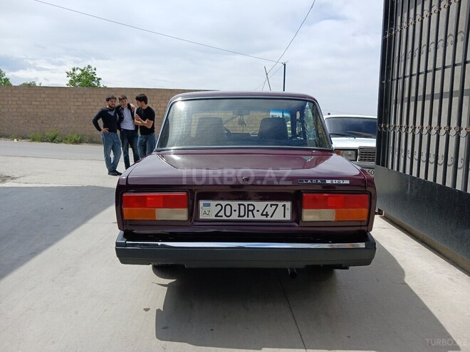 LADA (VAZ) 2107-5