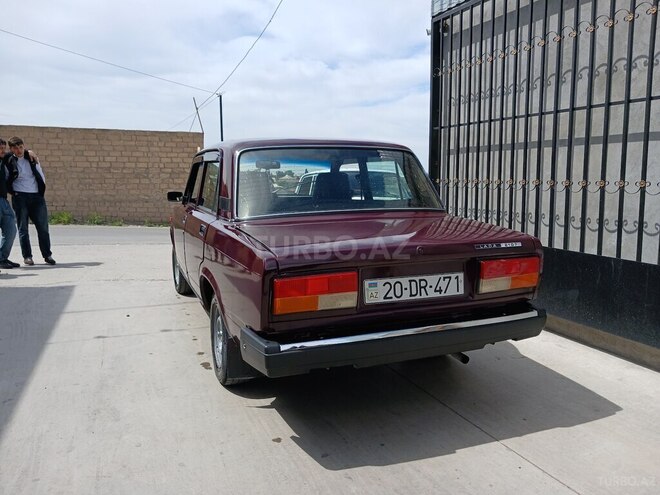 LADA (VAZ) 2107-6