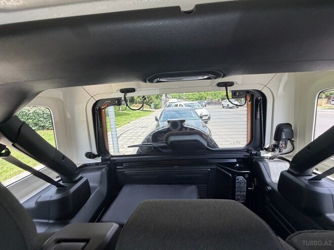Jeep Wrangler-11
