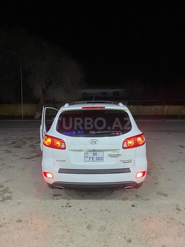 Hyundai Santa Fe-11