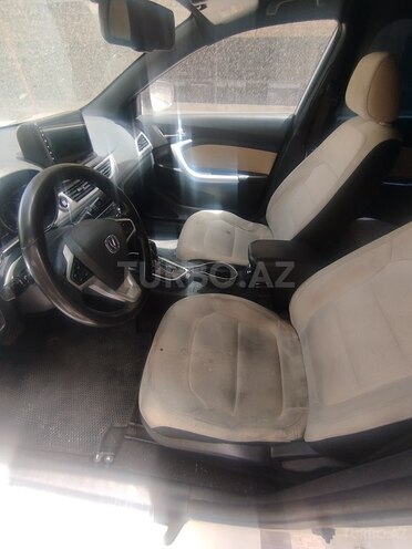 Changan Alsvin V7-4