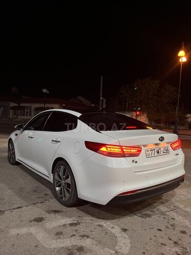 Kia K5-11