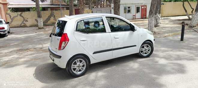 Hyundai i10-13