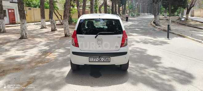 Hyundai i10-19