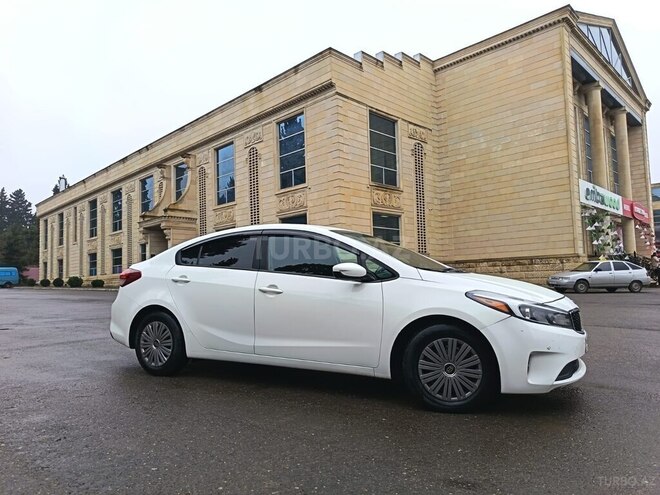 Kia Forte-3