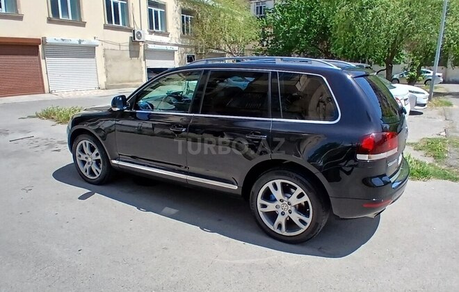 Volkswagen Touareg-4