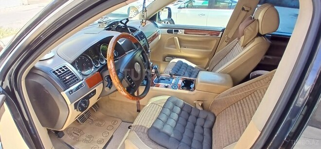 Volkswagen Touareg-7