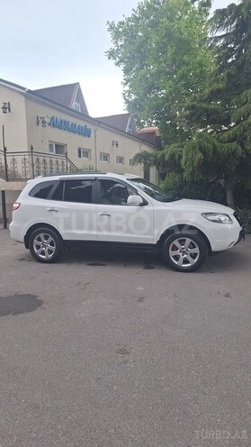 Hyundai Santa Fe-8