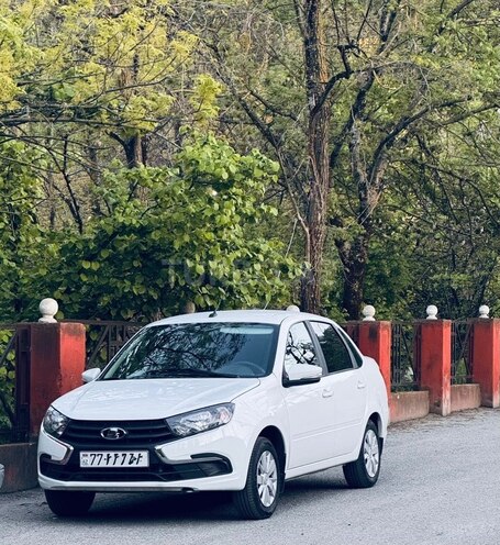 LADA (VAZ) Granta-1
