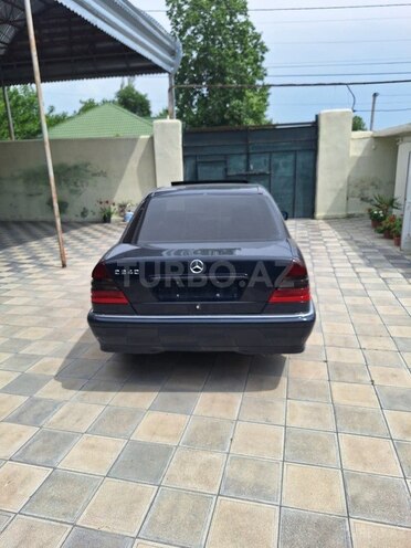 Mercedes C 240-5
