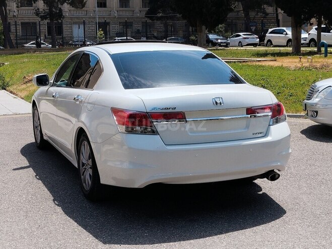 Honda Accord-4