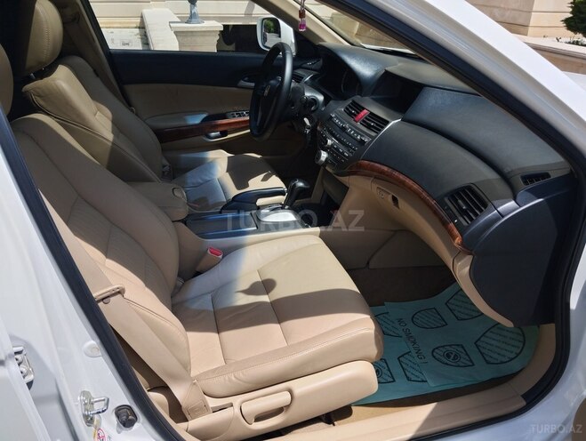 Honda Accord-8