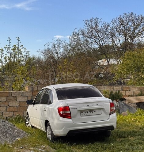 LADA (VAZ) Granta-8