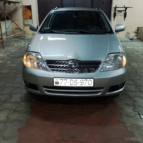Toyota Corolla-8