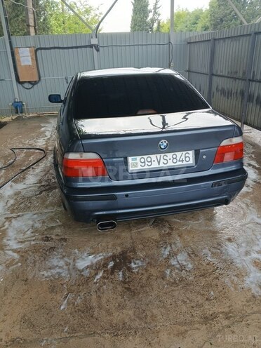 BMW 523-5