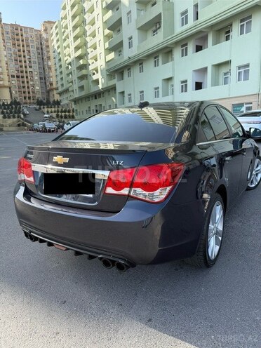 Chevrolet Cruze-6