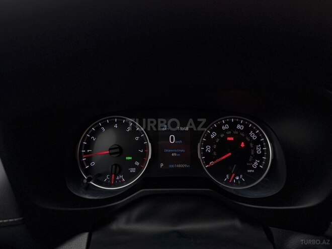 Toyota RAV4-12