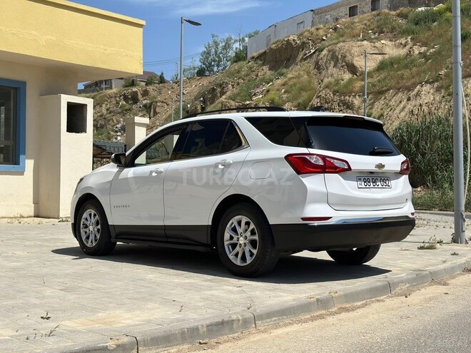 Chevrolet Equinox-4