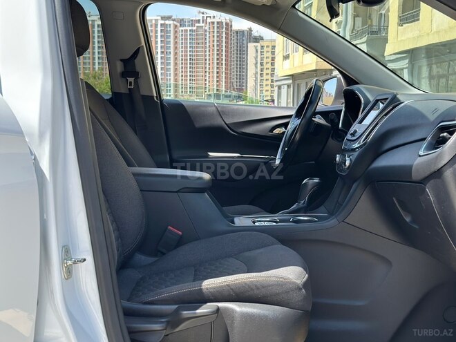Chevrolet Equinox-11